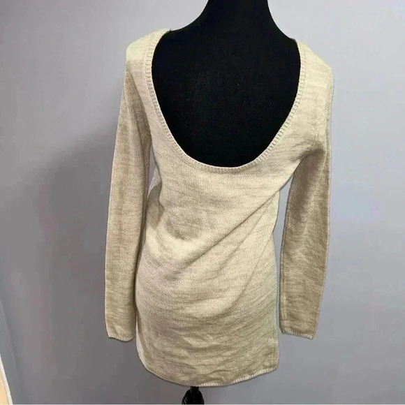 Noul  Sweater - Picture 3 of 6